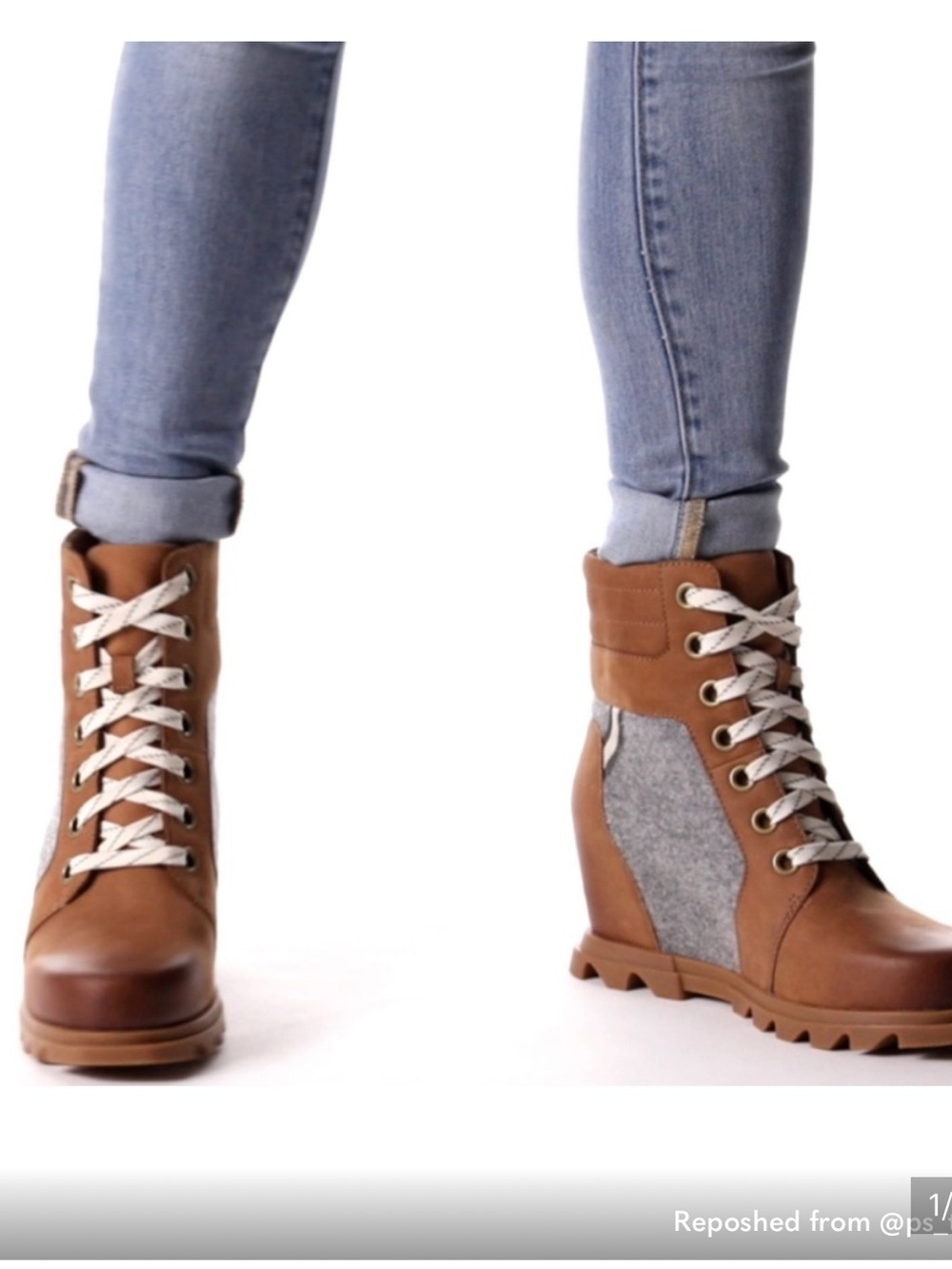 SOREL Joan of Arctic Wedge Lexie Lace-Up Bootie boots Size 8